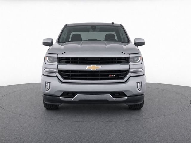 Used 2017 Gray Chevrolet LT image 5