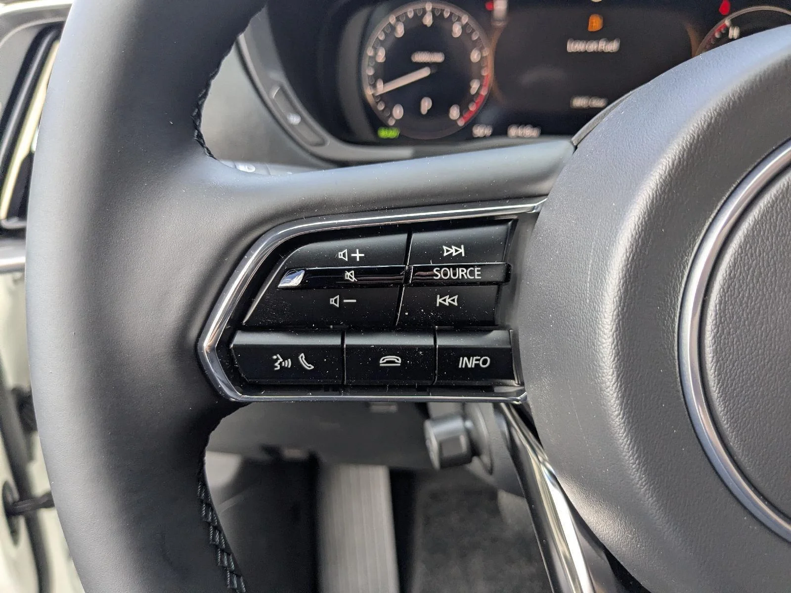 New 2026 Rhodium White Premium Mazda 3.3 Turbo S Premium AWD image 22
