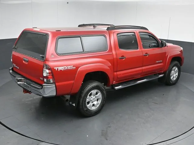 Used 2013 Red Toyota Base image 49