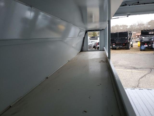 New 2025 Oxford White Ford E-350 SRW image 40