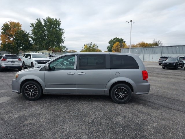 Used 2015 Silver Dodge SXT image 8