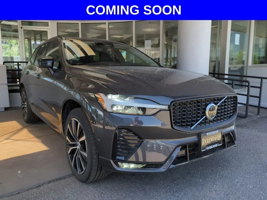 2024 Volvo XC60 B5 Plus Dark Theme AWD's photo
