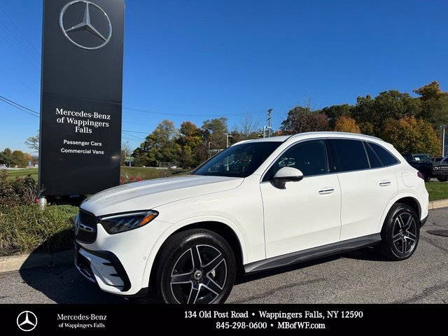 Certified Used 2025 White Mercedes-Benz GLC 350e image 1