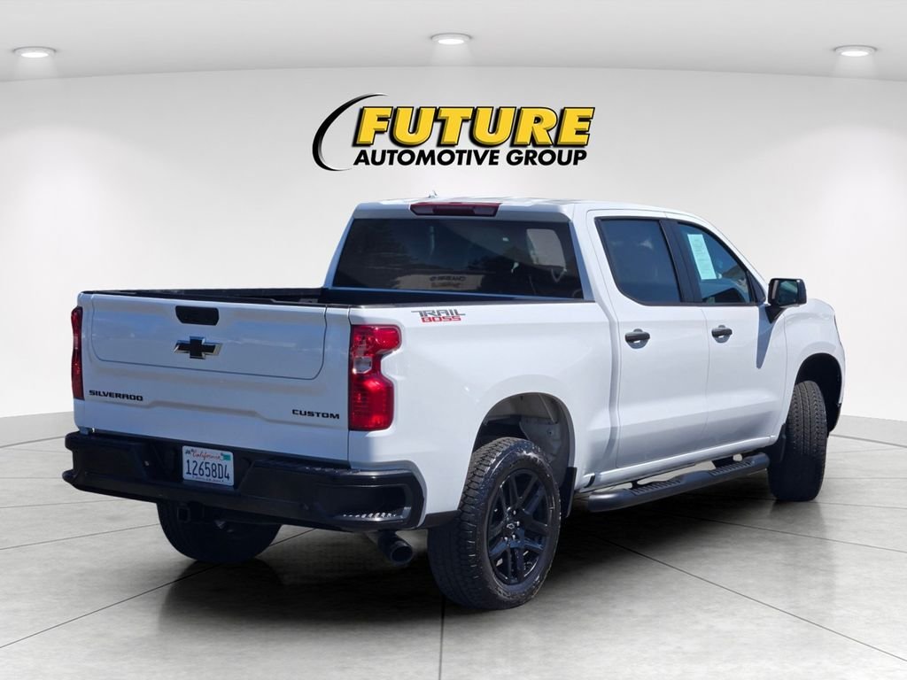 Used 2025 White Chevrolet Custom Trail Boss image 4