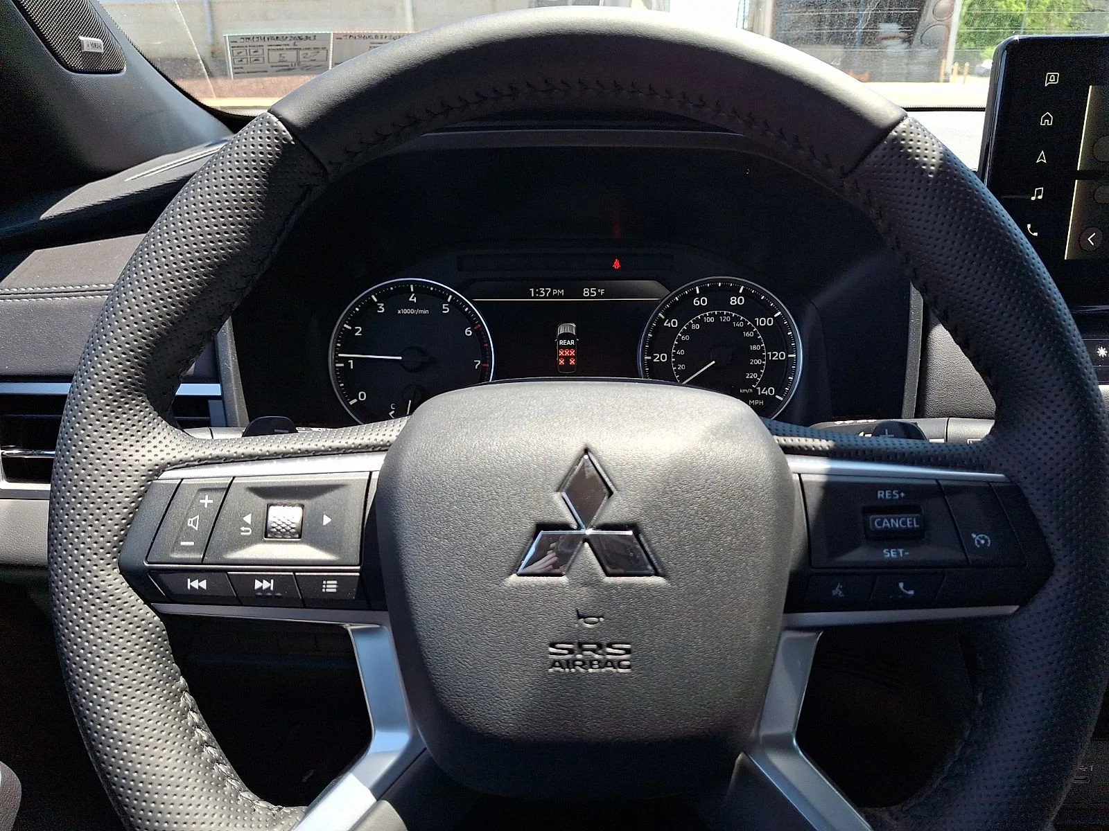New 2026 Gray Mitsubishi LE image 18