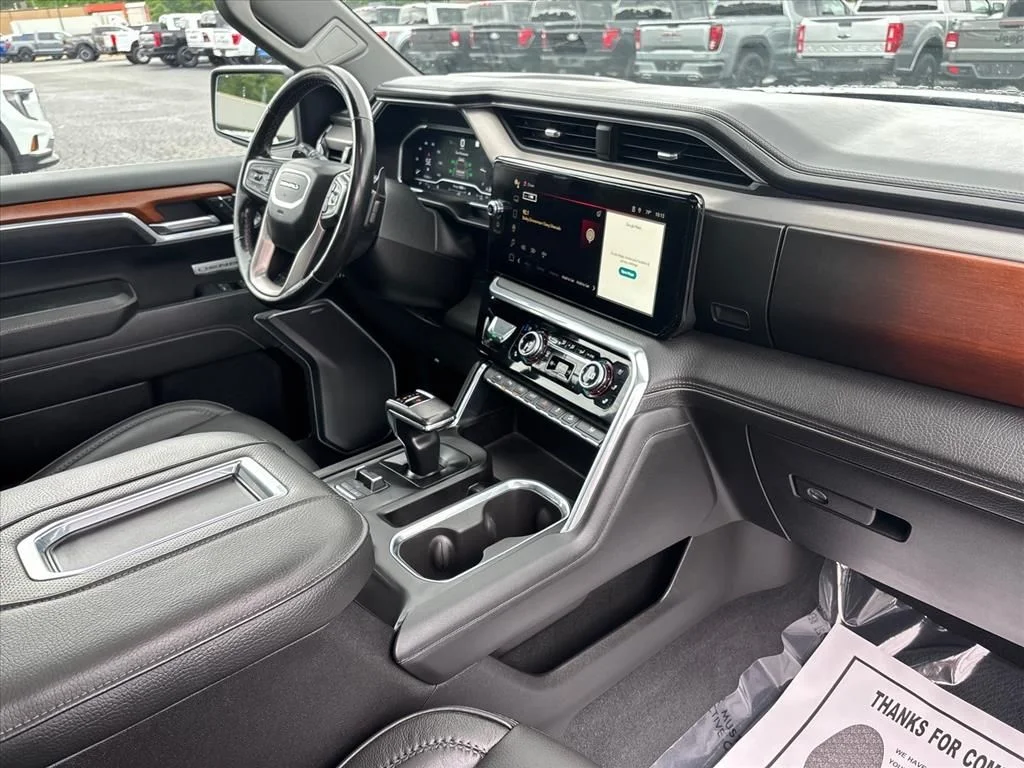 Used 2022 Black GMC Denali image 14