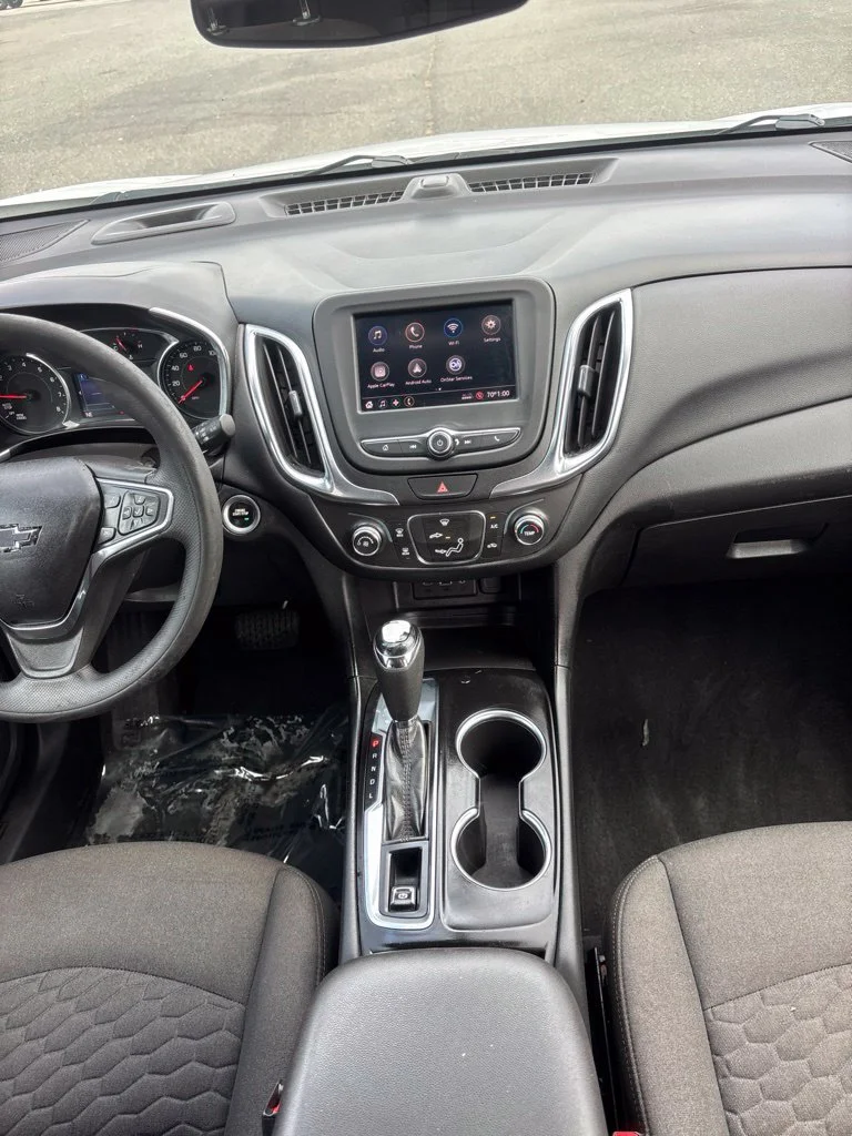 Used 2021 White Chevrolet LT image 22