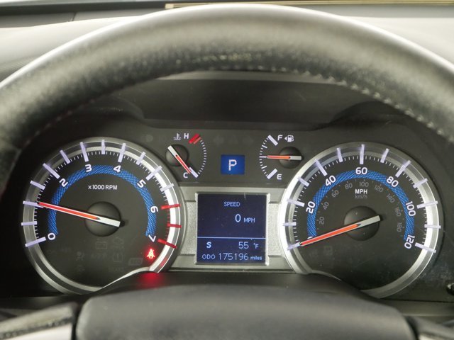 Used 2014 Blizzard Pearl Toyota Limited image 21