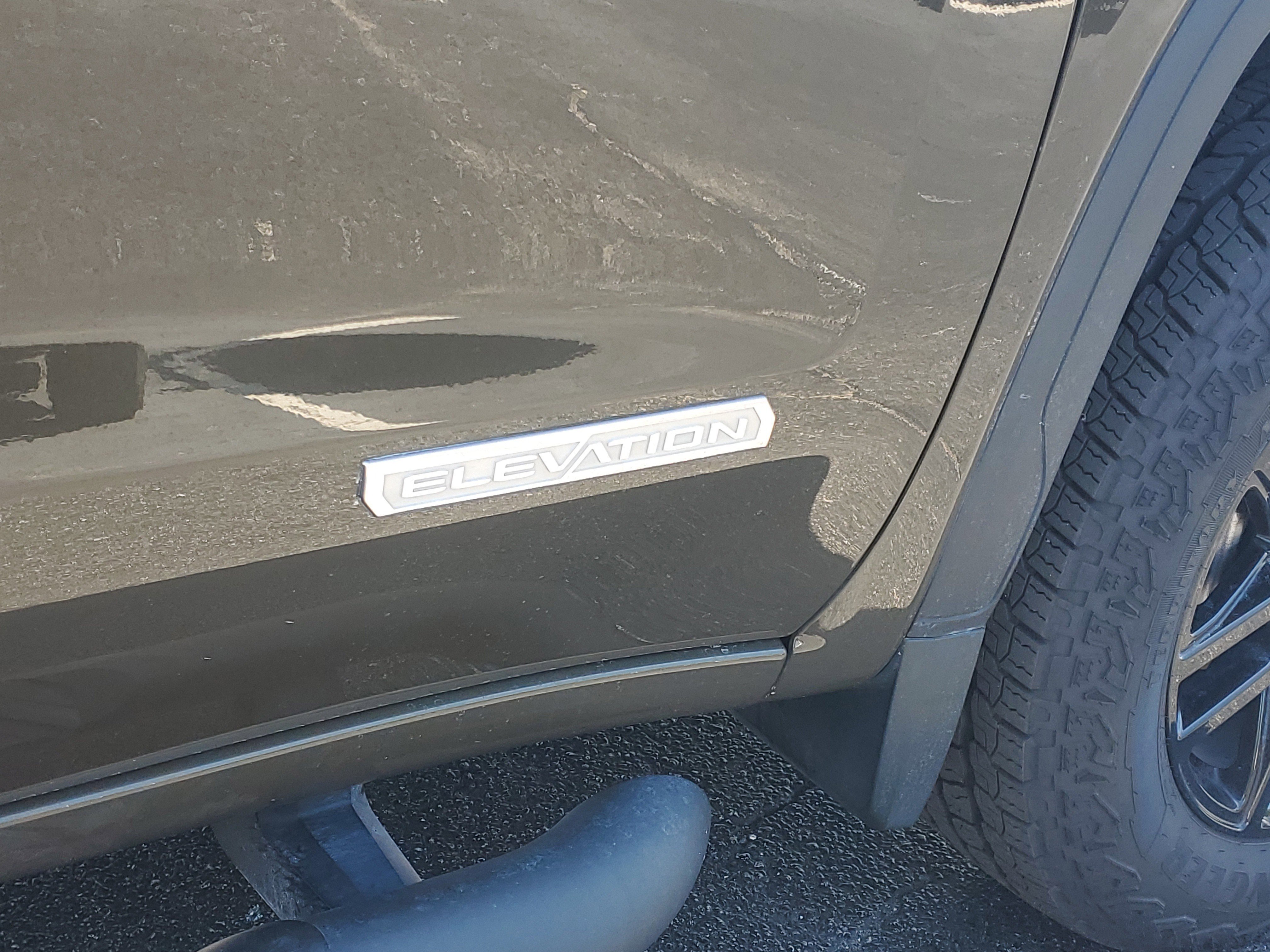 Used 2023 Deep Bronze Metallic GMC Elevation image 7