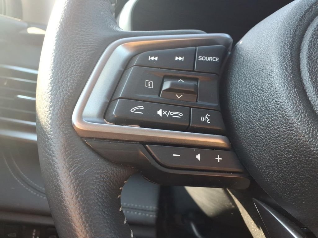 Used 2025 Crystal White Pearl Subaru Limited image 21