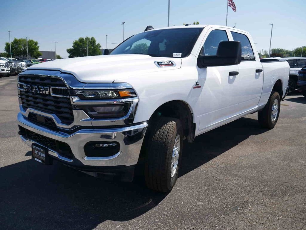 2026 RAM 3500 Tradesman - Photo 3