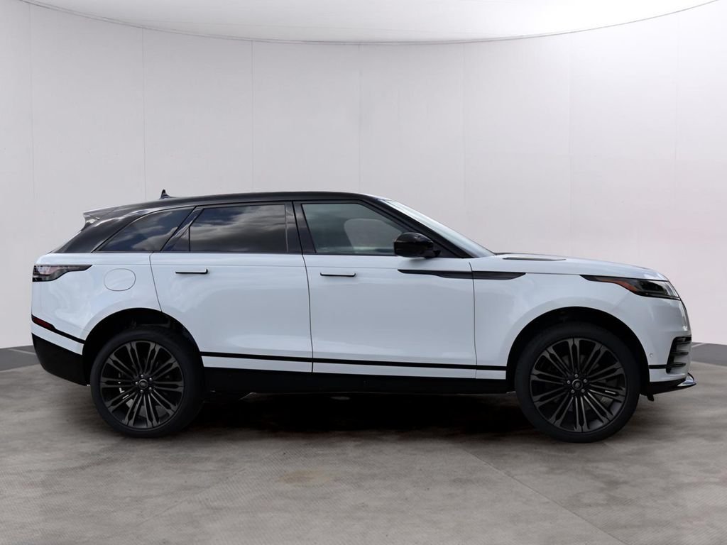 Certified Used 2026 White Land Rover Autobiography image 4