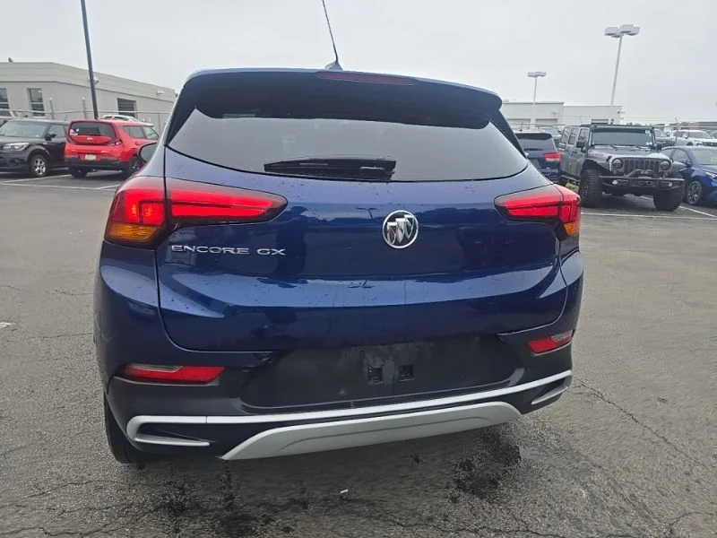 Used 2023 Blue Buick Preferred image 6