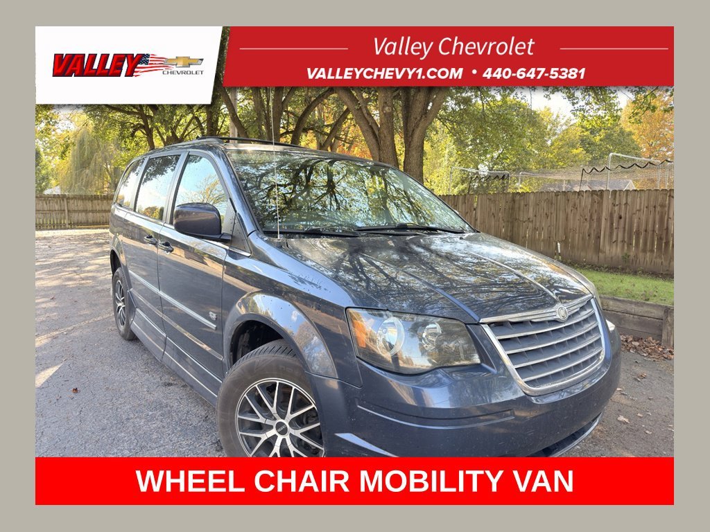 Used 2009 Blue Chrysler Touring image 1