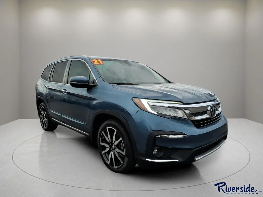 2021 Honda Pilot Touring AWD's photo