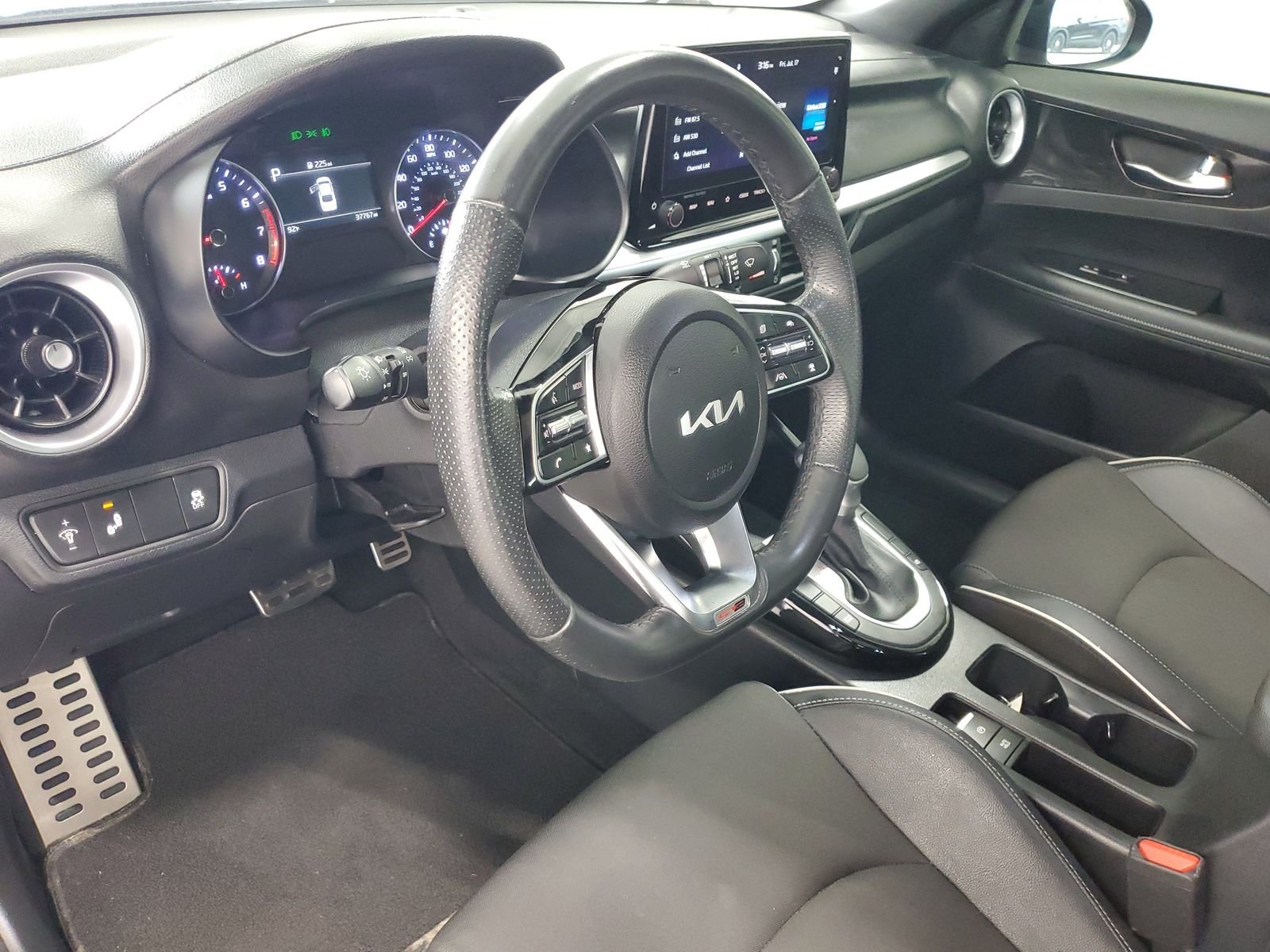 Used 2024 Black Kia GT-Line image 13