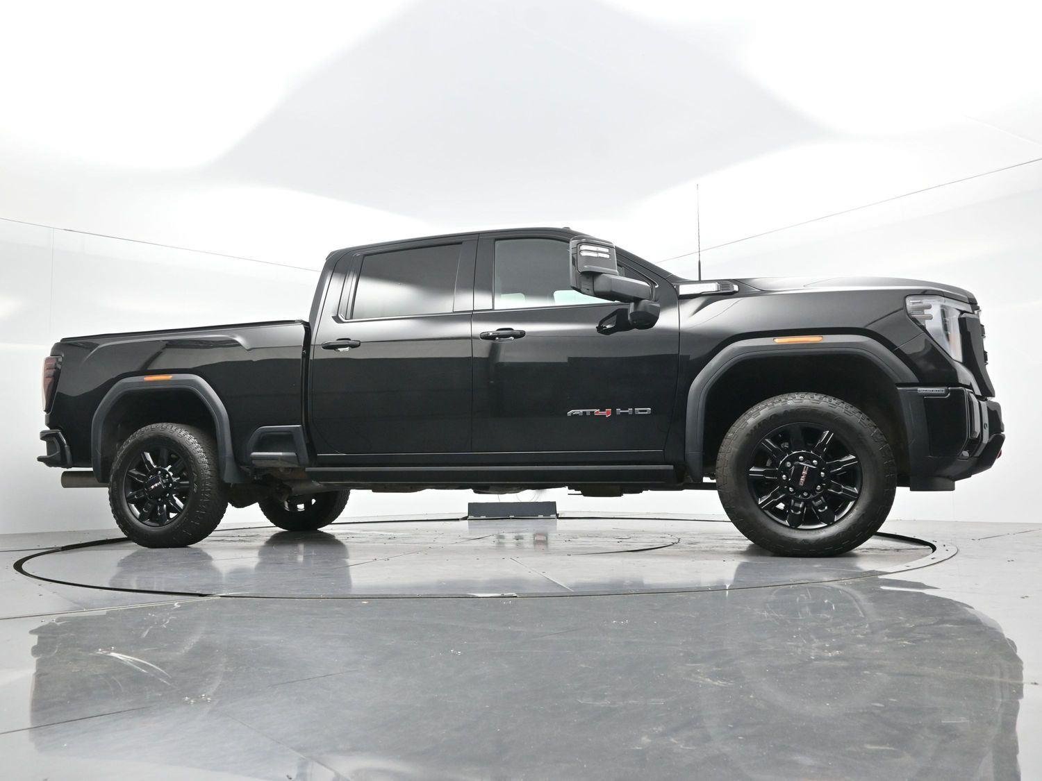 Used 2024 Onyx Black GMC AT4 image 47