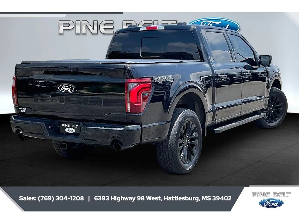 Used 2024 Agate Black Metallic Ford LARIAT image 11