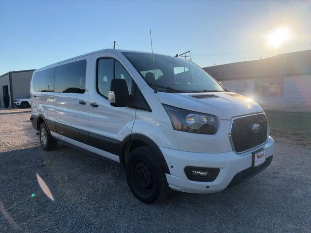 Used 2024 White Ford XLT image 2