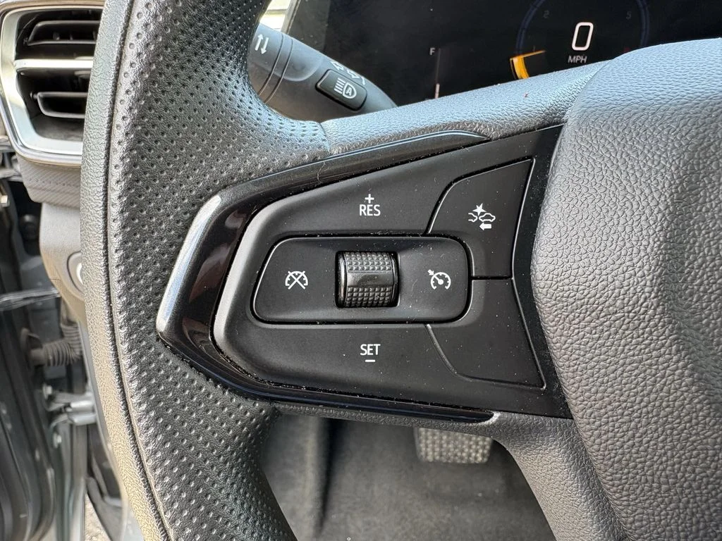 Used 2025 Sterling Gray Metallic Chevrolet LT image 16