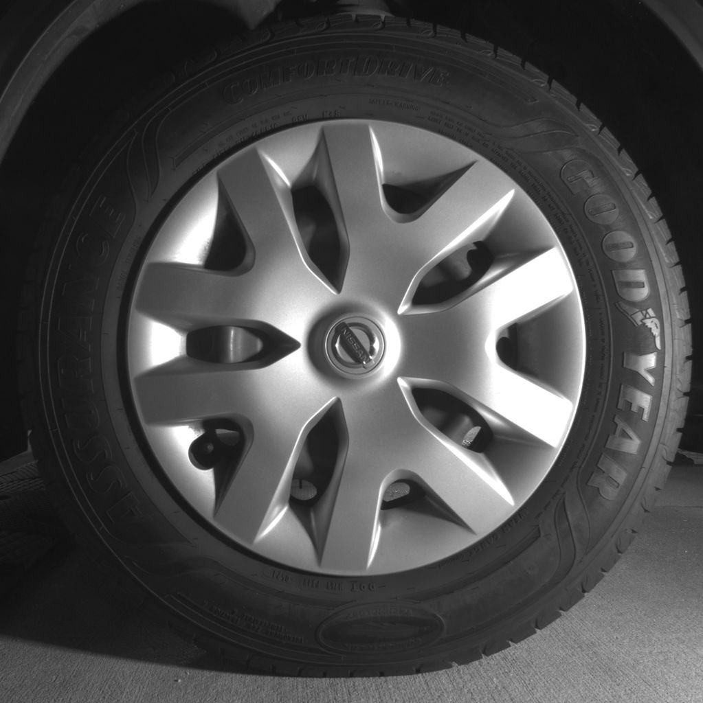 Used 2020 Black Nissan S image 11