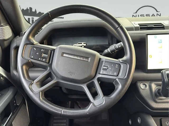 2024 Land Rover Defender X-Dynamic SE - Photo 16