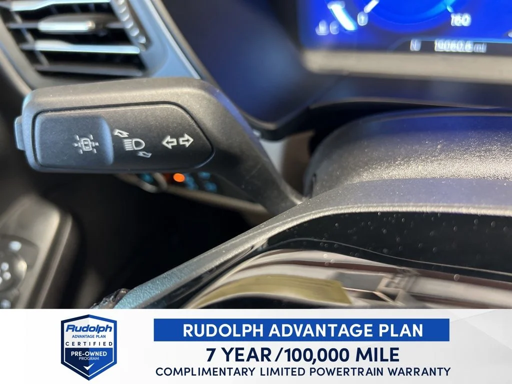 Used 2022 Black Ford SEL image 37