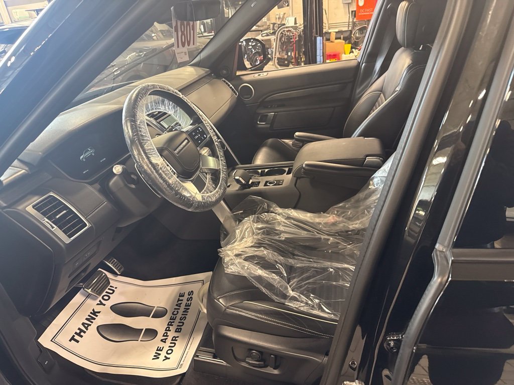 Used 2022 Black Land Rover HSE R-Dynamic image 16