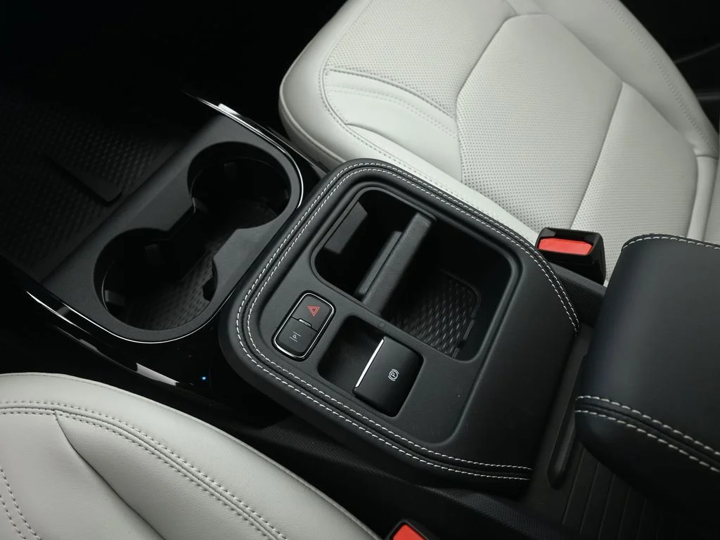 Used 2025 Black Ford Premium image 19