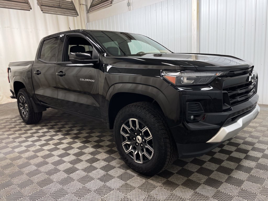 2024 Chevrolet Colorado Z71 - Photo 18