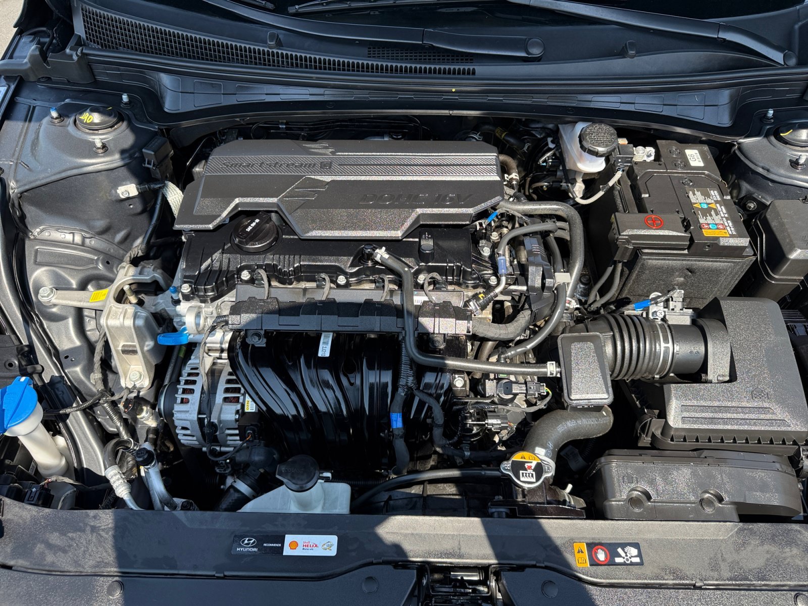 Certified Used 2025 Abyss Black Hyundai Limited image 20