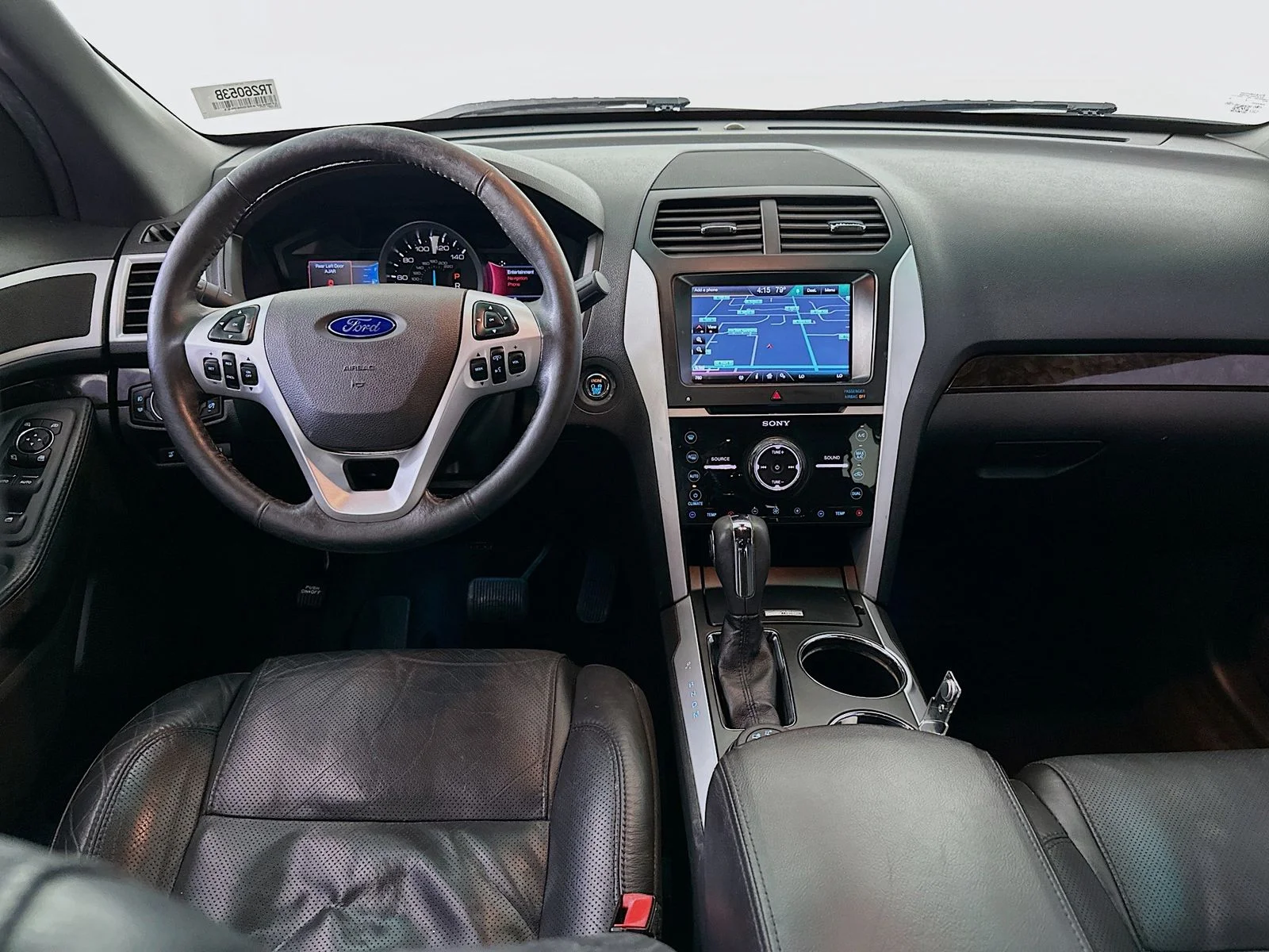 Used 2014 Silver Ford Limited image 22