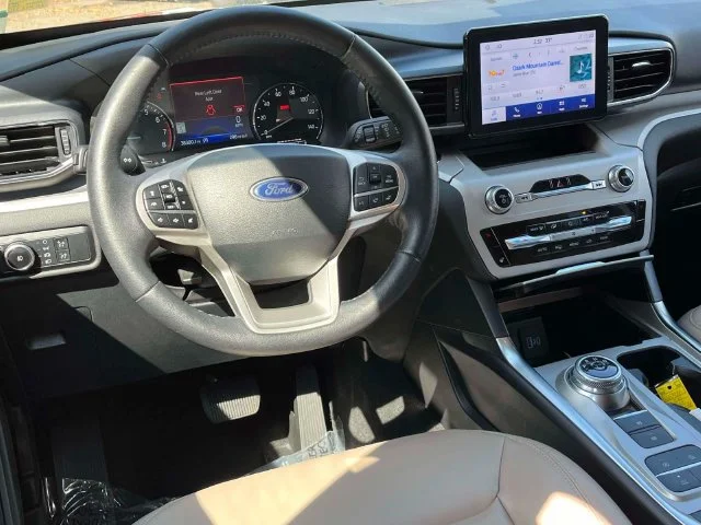 Certified Used 2024 Blue Metallic Ford XLT image 14