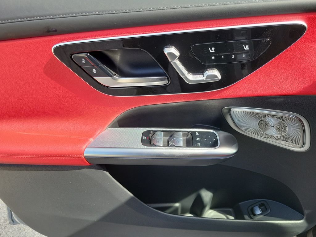 New 2026 MANUFAKTUR Alpine Grey Mercedes-Benz GLC 300 image 19