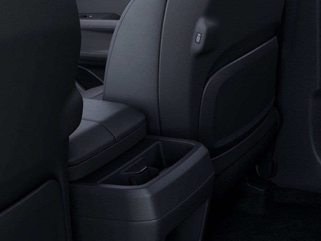 New 2027 Silver Kia S image 26