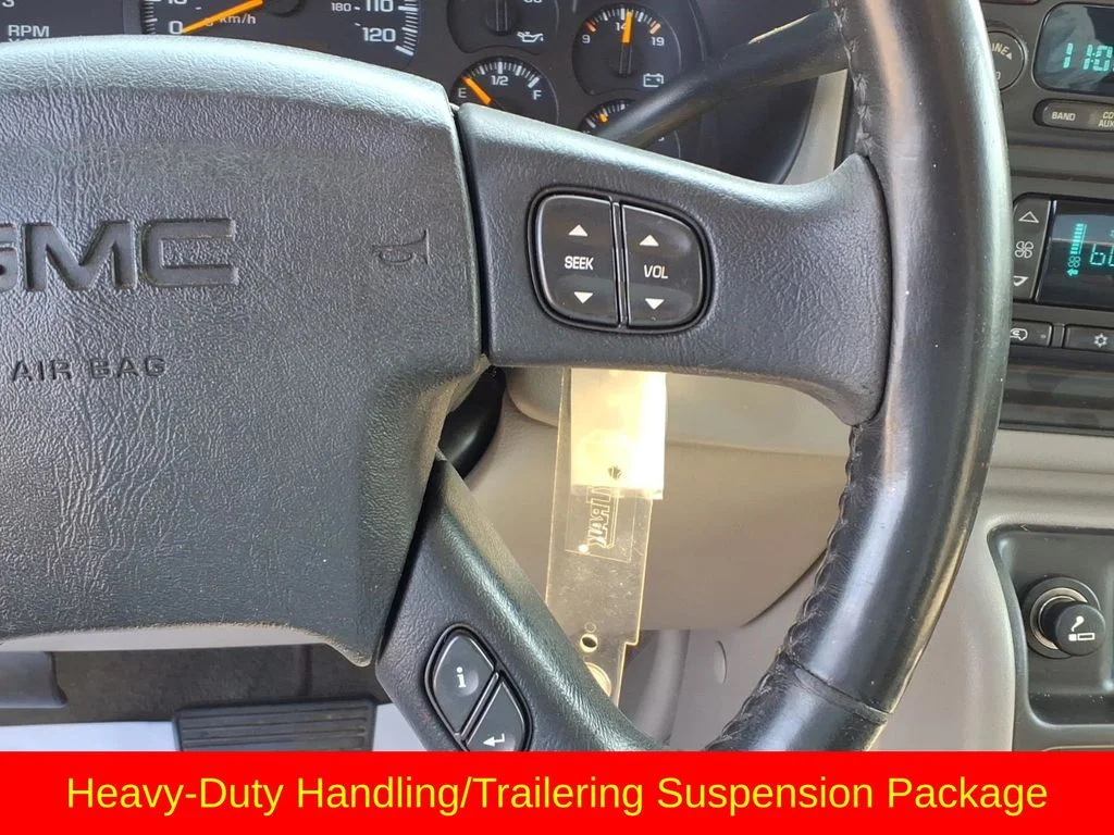 Used 2005 Silver GMC SLT image 15