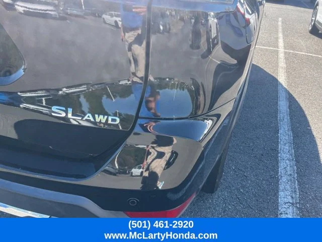 Used 2019 Magnetic Black Pearl Nissan SL image 10