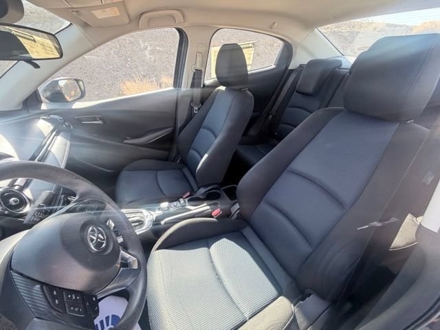 Used 2018 Gray Toyota MID BLUE BLACK image 22
