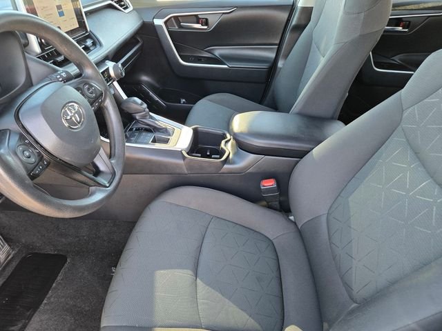 Used 2024  Toyota XLE image 15