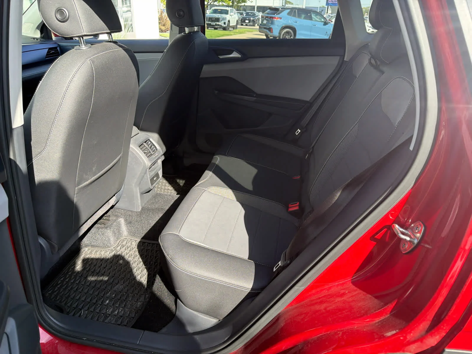Certified Used 2024 KINGS RED Volkswagen SE image 4