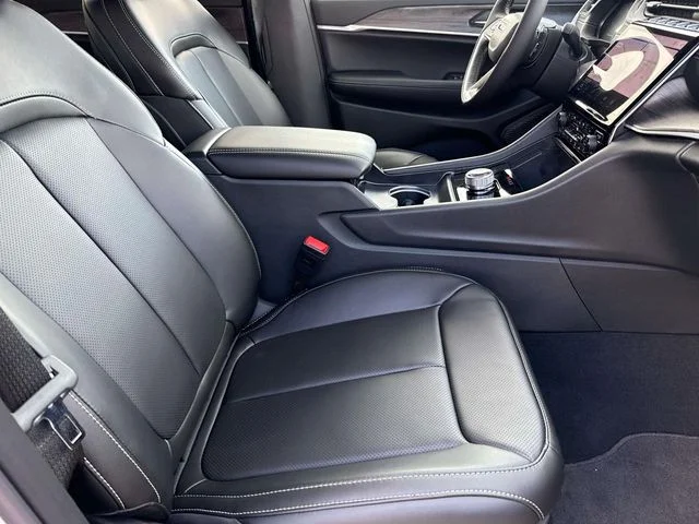 New 2025 Silver Jeep Limited image 26