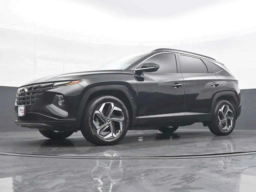 Used 2024 Black Hyundai Limited image 26