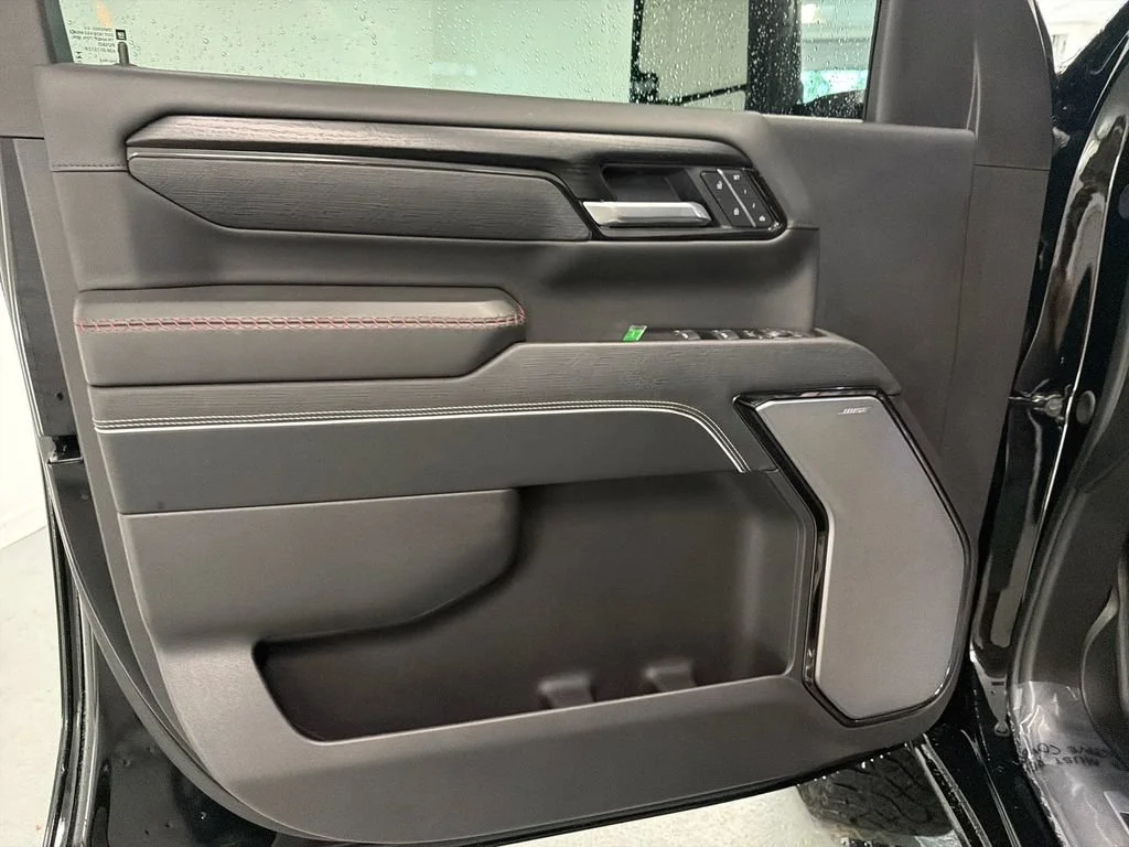 Used 2026 Onyx Black GMC AT4X image 12
