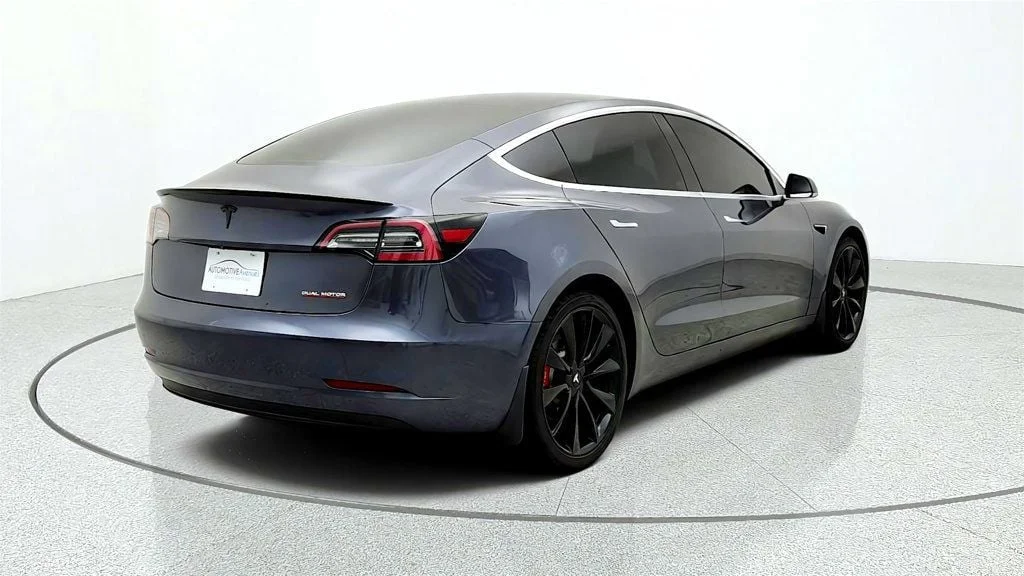 Used 2018 Midnight Silver Metallic Tesla Performance AWD w/ 20