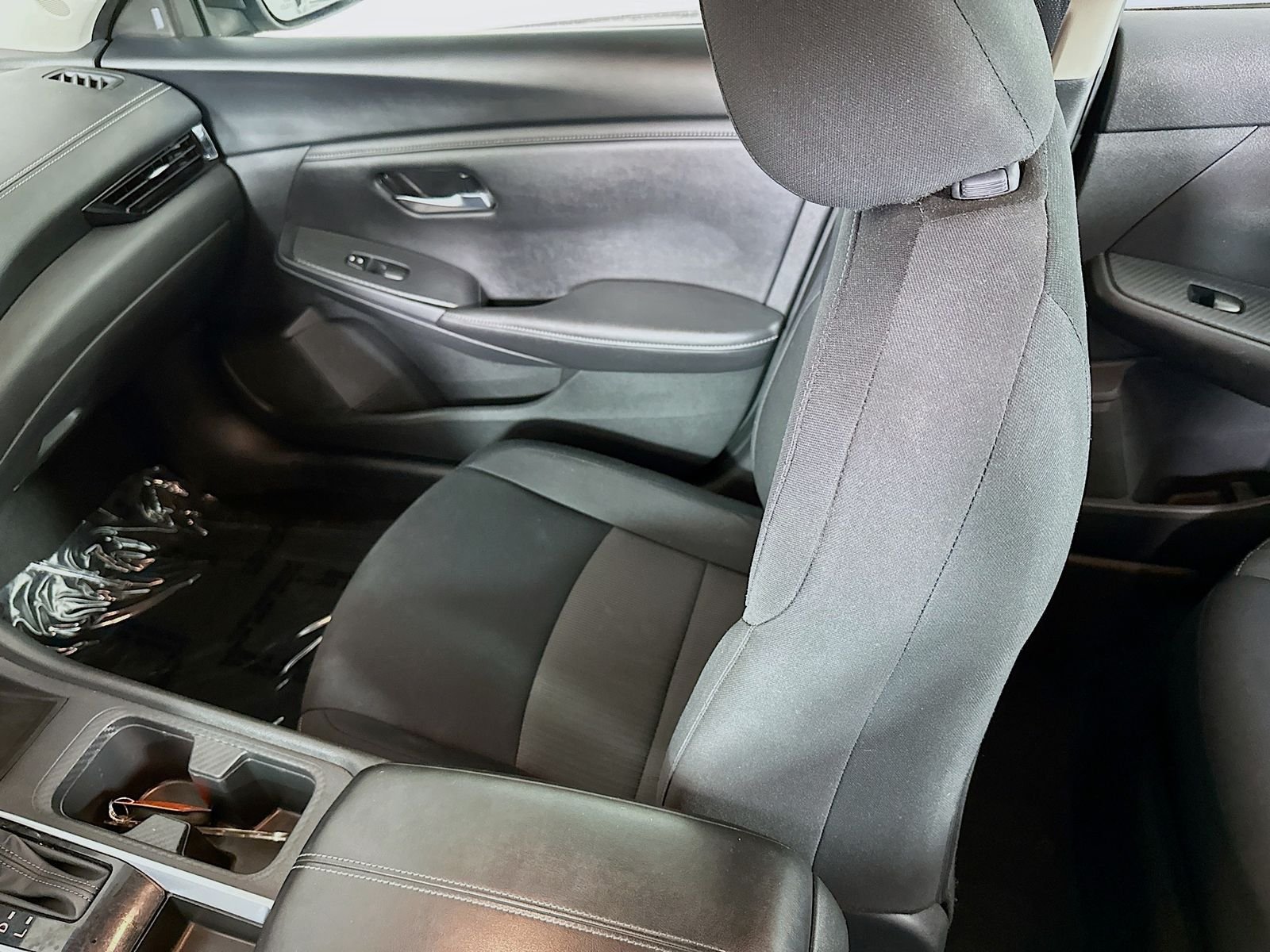 Used 2023 Gun Metallic Nissan SV image 22