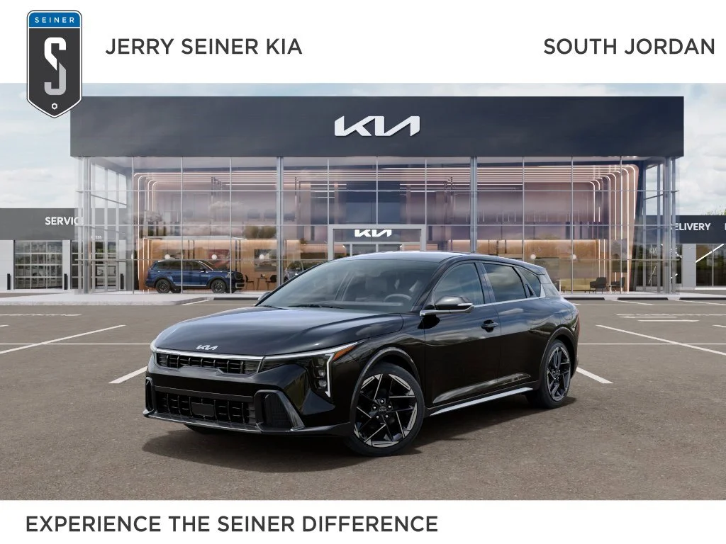 2026 Kia K4 GT-Line AT Hatchback's photo