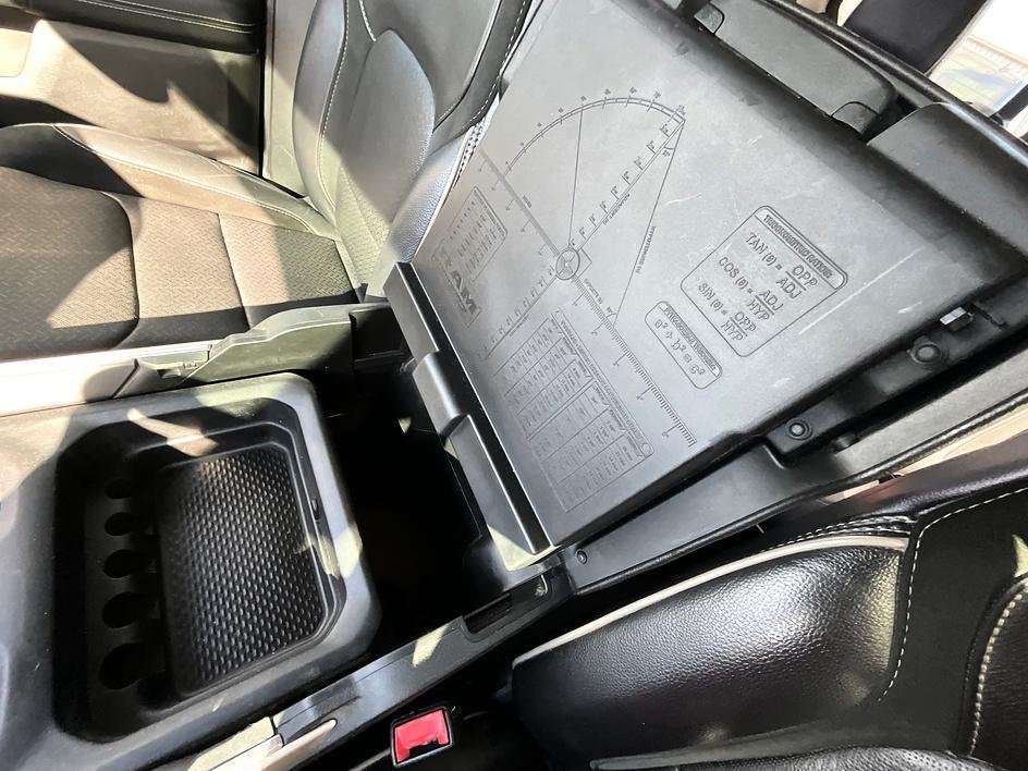 Used 2019 Black Ram Laramie image 27