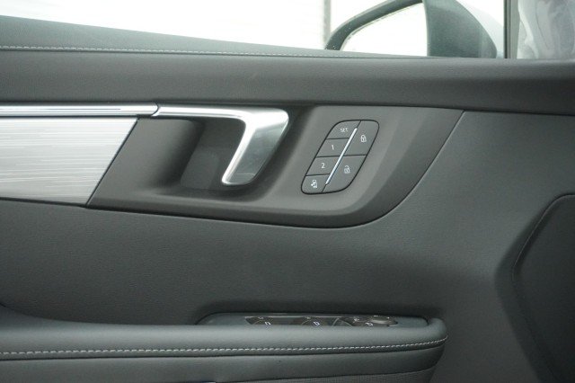 2026 Buick Enclave Preferred - Photo 16