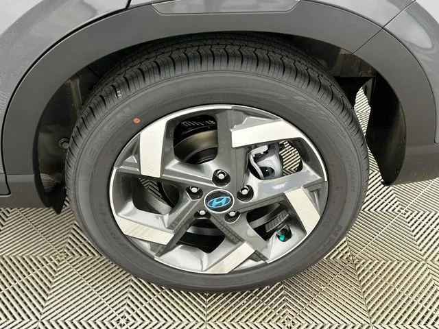New 2026 Hyundai VENUE SEL