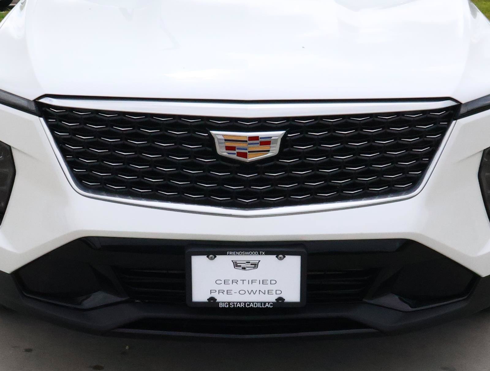 Certified Used 2024 Crystal White Tricoat Cadillac Premium Luxury image 7